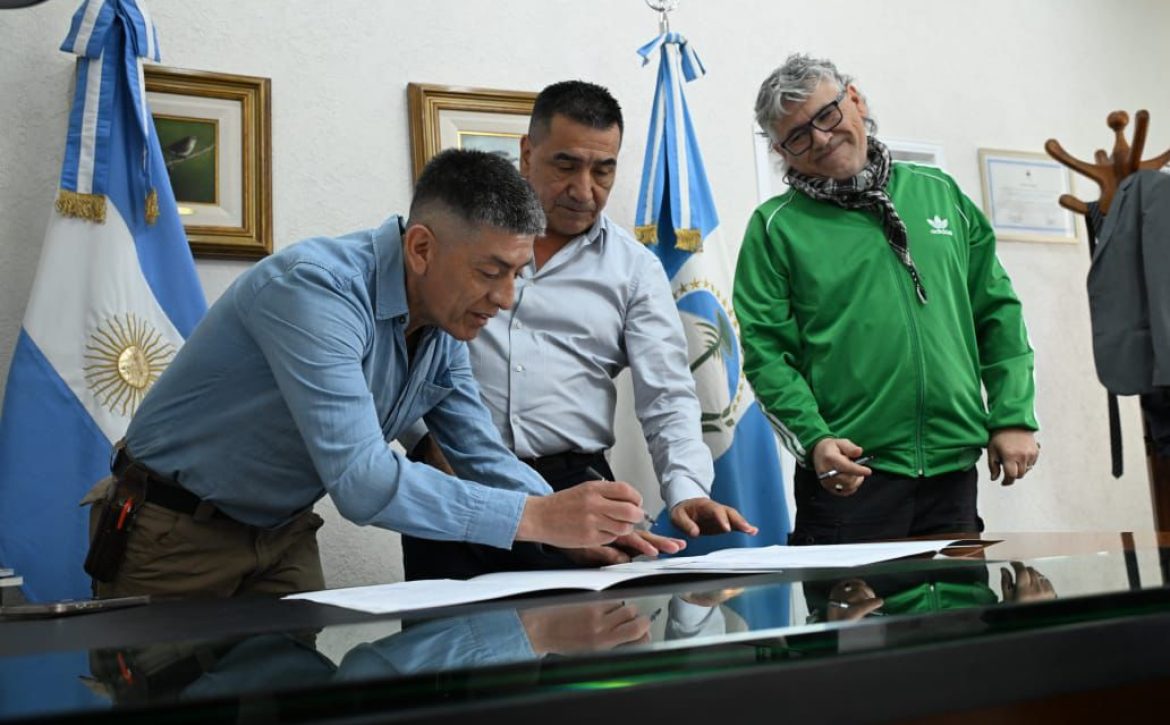 WhatsApp Image 2025-10-27 at 13.15.55 (2)