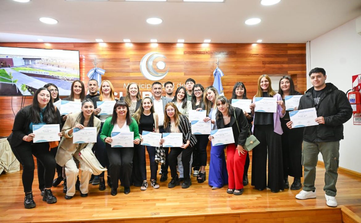 ENTREGA-CERTFIFICADOS-UTN-Y-BROMATO