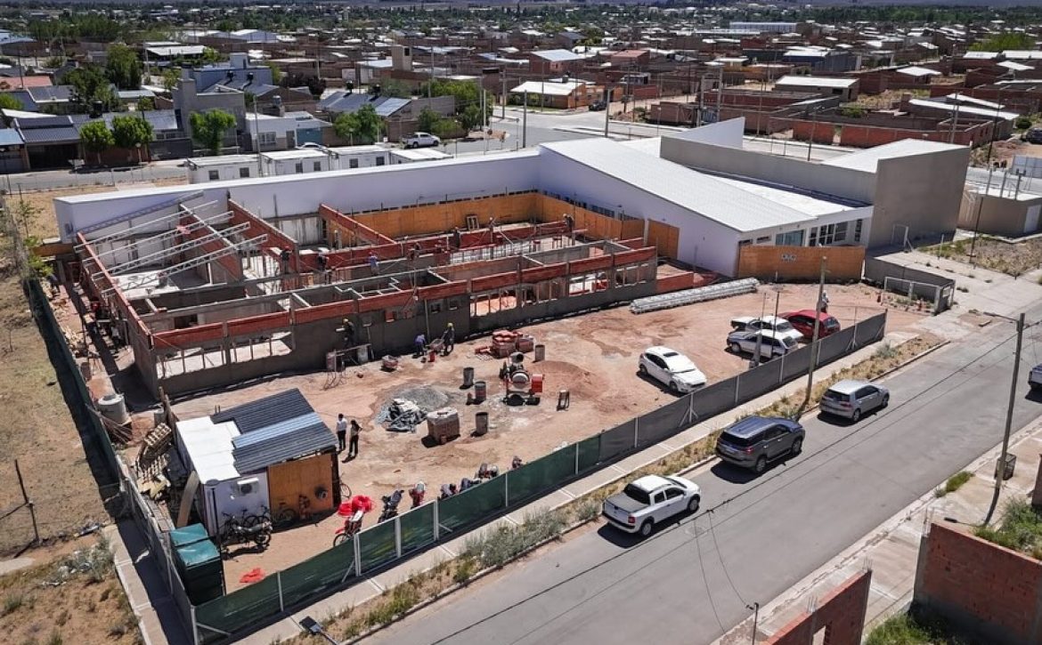 587696856_17935014381129077_8094994917959044609_n